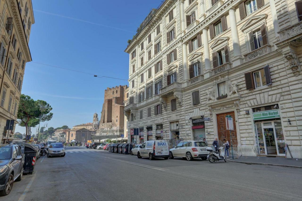 La Casa Sui Fori Apartment Roma Exterior foto